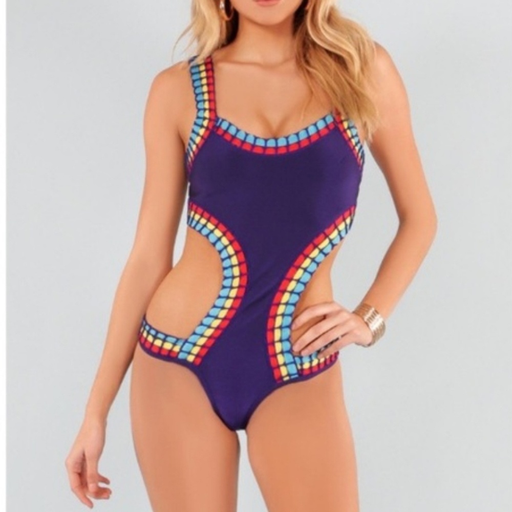 Bathing suit